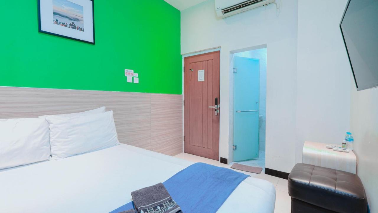Cabin Hotel Sutomo Jogjacarta Exterior foto