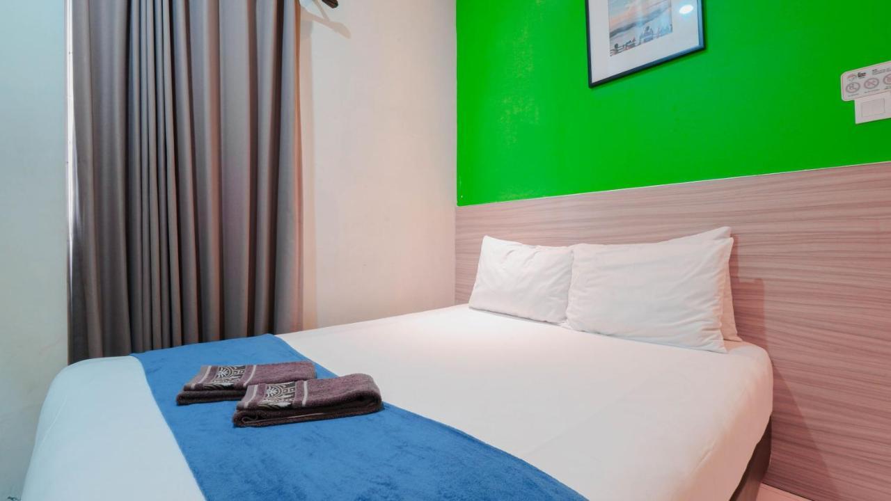 Cabin Hotel Sutomo Jogjacarta Exterior foto