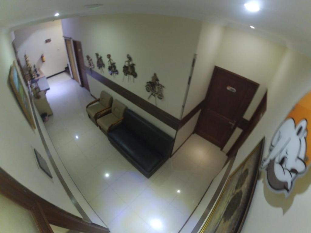 Cabin Hotel Sutomo Jogjacarta Exterior foto