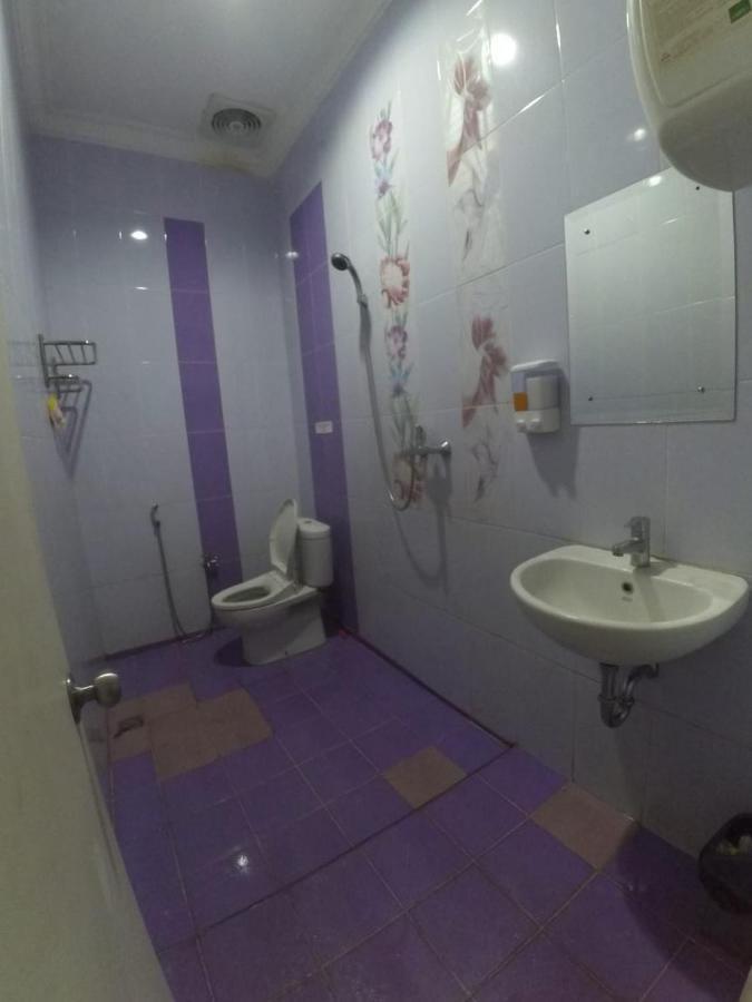 Cabin Hotel Sutomo Jogjacarta Exterior foto